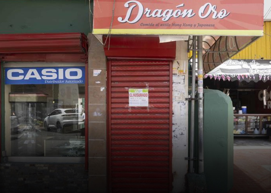 La DGII cerró hoy otros dos negocios de chinos en la avenida Duarte