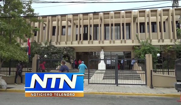 Hombre exige desalojen terrenos de su propiedad en el municipio de Hostos