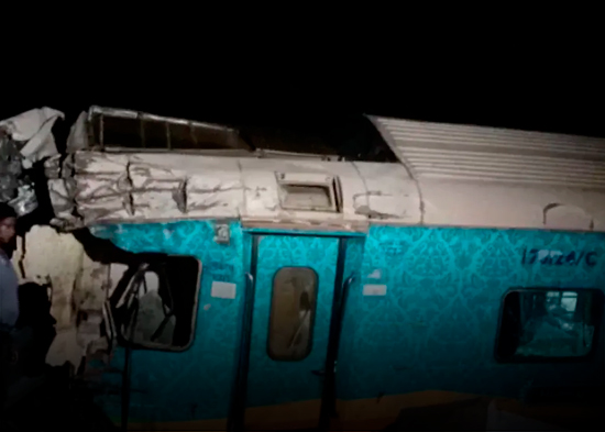Se eleva a 288 el número de muertos en el peor accidente de tren del siglo XXI