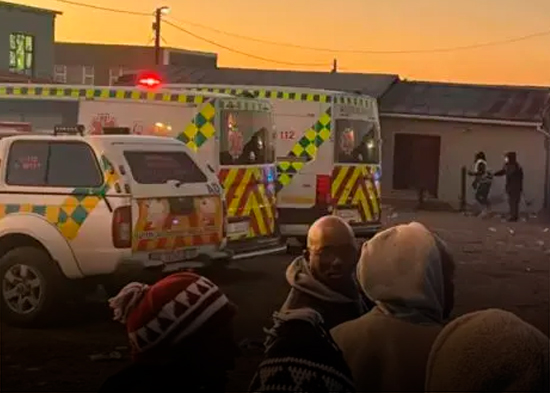 Siete muertos en un tiroteo en un albergue en el este de Sudáfrica