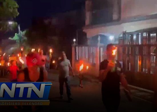 Protestan en el sector Ensanche Libertad en demanda de arreglo de sus calles