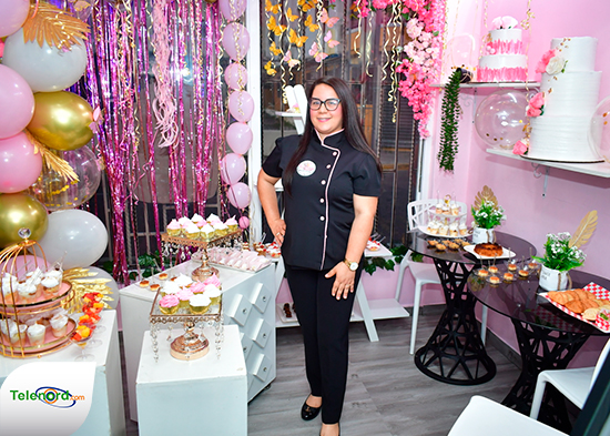 Inauguran local de la repostería “Withney Cupcakes” en SFM
