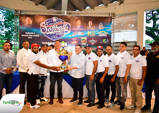 ASOPRODU inicia 26to torneo de softbol interempresarial dedicado a Eduardo Sanz Lovatón
