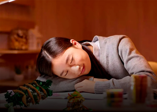 ¿Qué significa si tengo mucho sueño después de comer? Podría ser una señal de alarma