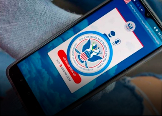 EE. UU. asegura, sin pruebas, que 1.6 millones de personas se han autodeportado