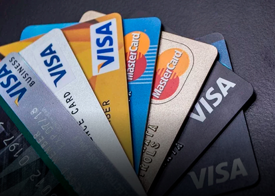 Tarjetas de crédito moderan su crecimiento, pero siguen liderando dinamismo del crédito personal