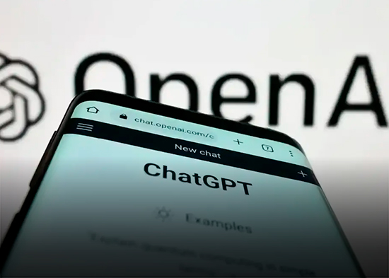 Mucho cuidado con lo que hablas con ChatGPT: tus conversaciones no son tan privadas como piensas