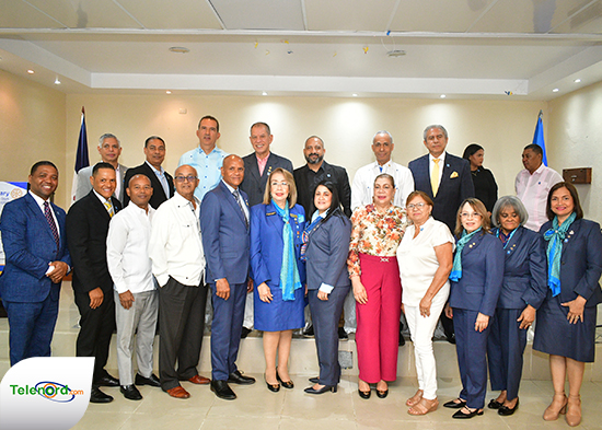 Clubes Rotarios en San Francisco de Macorís reciben a gobernadora de distrito