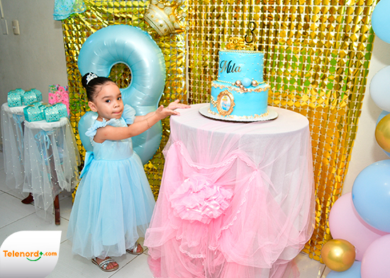 Celebran el cumpleaños de Mila Rosario Joaquín