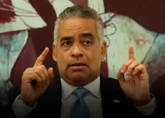 Joel Santos advierte sanciones si hubo intervención humana en apagón