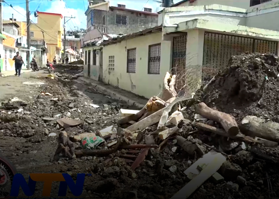 Denuncian mal estado de calles en el sector  prolongación Rivas tras trabajos de INAPA