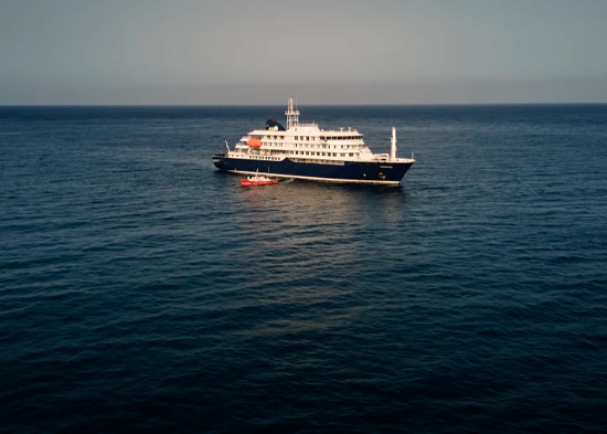 Evacúan a 3 pacientes del crucero con brote de hantavirus; hay un nuevo caso confirmado en Suiza
