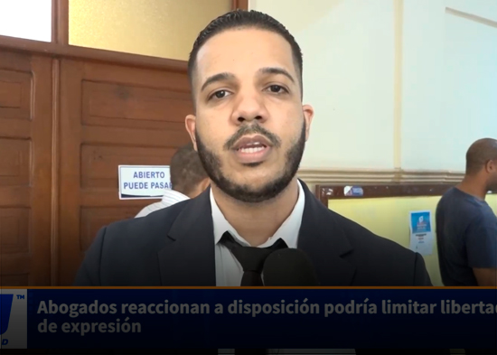 Abogados reaccionan a disposición podría limitar libertad de expresión